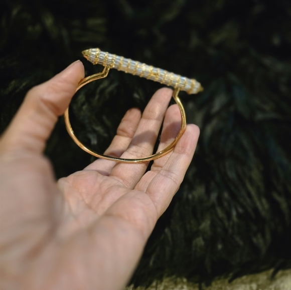 21kgp Dubai Set - Elegant Gold and Silver Bracelet and Ring Set - Picture 12 of 14